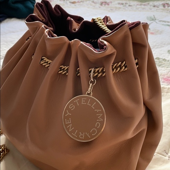 Stella Mccartney gold chain bucket bag - Picture 10 of 16